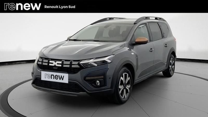 Gris Utilisé 2024 Dacia Jogger Extreme Monospace | 19 990 € (Prix juste) - Image 1/4