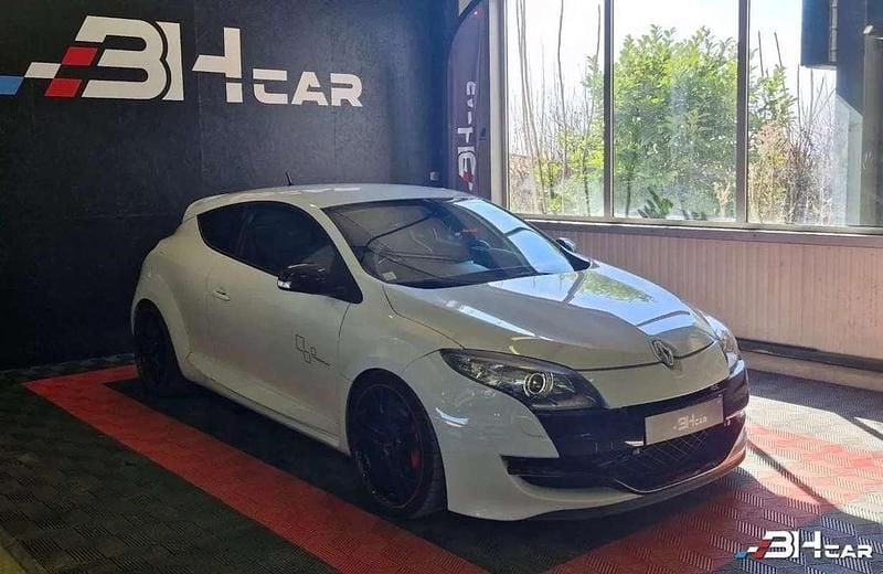 Occasion Renault Mégane III Trophy 266 ch (195 kW) 2011 Blanc Coupé