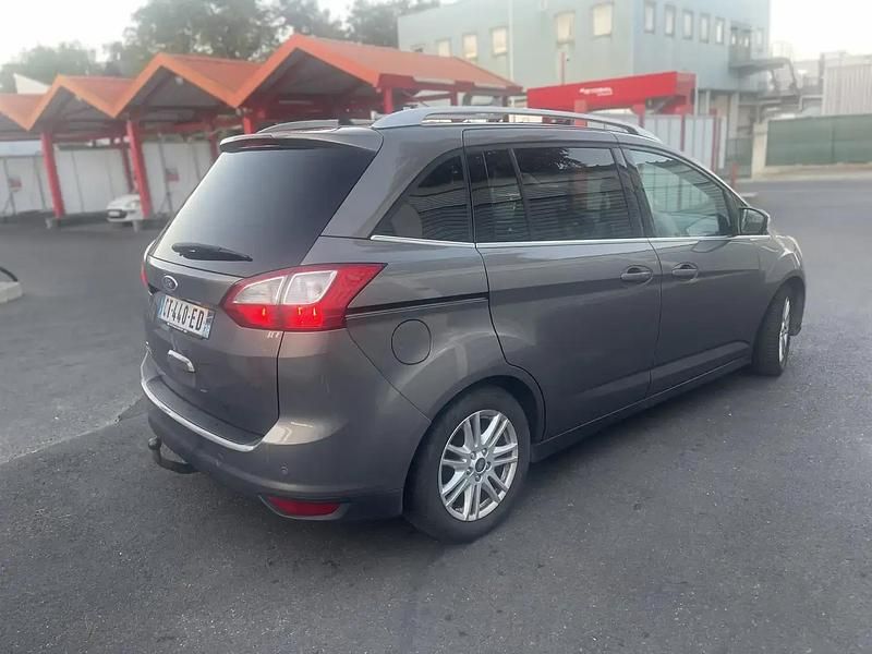 Utilisé 2013 Ford Grand C-Max Titanium Monospace | 5 999 € - Image 1/4