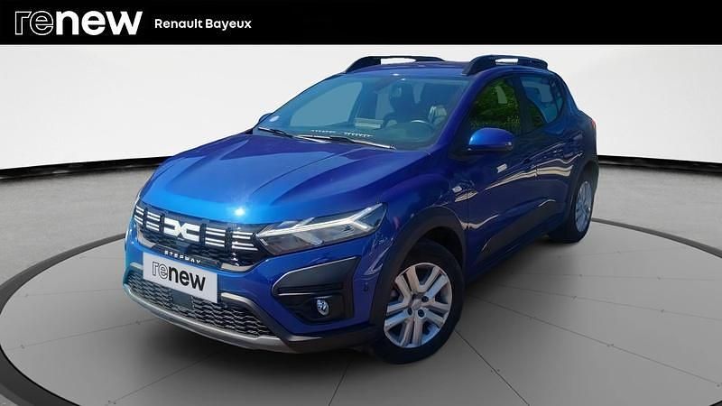 Bleu Utilisé 2024 Dacia Sandero Expression Citadine | 15 590 € (Prix juste) - Image 1/4