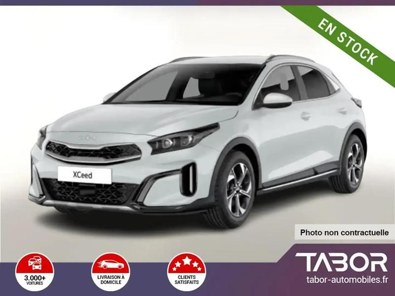 Blanc Nouvelle 2025 Kia XCeed SUV | 25 097 € (Prix juste) - Image 1/4