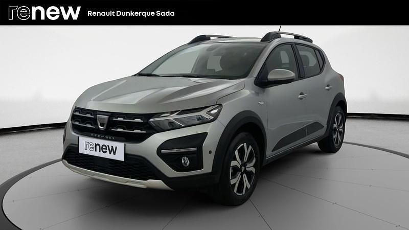 Gris Utilisé 2022 Dacia Sandero Comfort Citadine | 15 799 € - Image 1/4