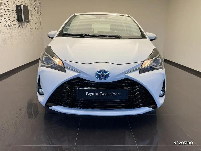 Occasion Toyota Yaris Hybrid Business Edition 100 ch (73 kW) 2019 Blanc Citadine