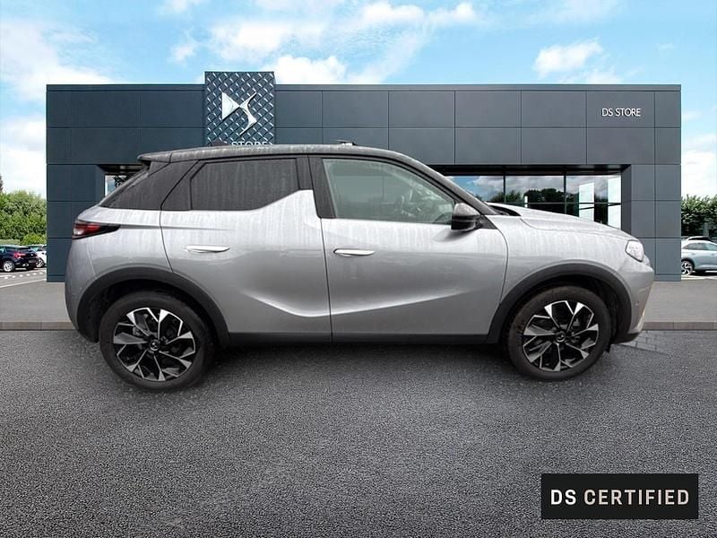 Occasion DS Automobiles DS3 Opera 131 ch (96 kW) 2024 Blanc Citadine