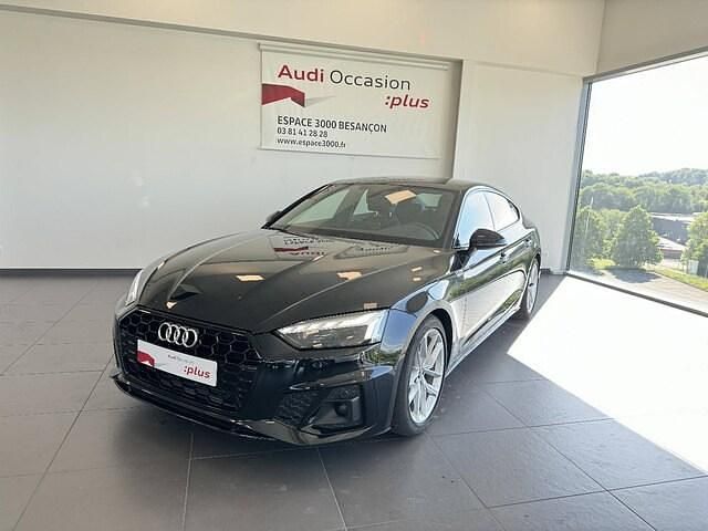 Noir mythe métallisé Utilisé 2024 Audi A5 Sportback S-Line | 43 970 € (Prix juste) - Image 1/4