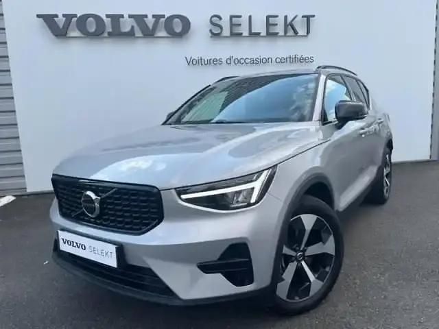 Argent aurore métallisé Occasion 2024 Volvo XC40 Ultra SUV | 42 000 € - Image 1/4