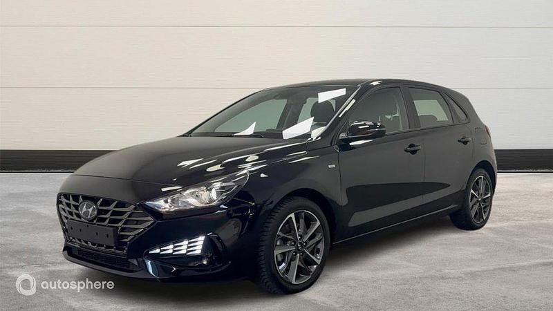 Noir Utilisé 2023 Hyundai i30 Berline | 18 499 € (Prix juste) - Image 1/4
