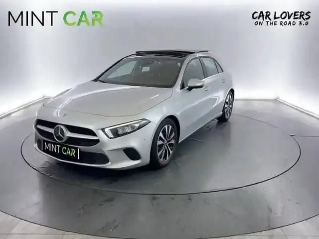 Gris Occasion 2022 Mercedes A180 Berline | 24 690 € (Super prix) - Image 1/4