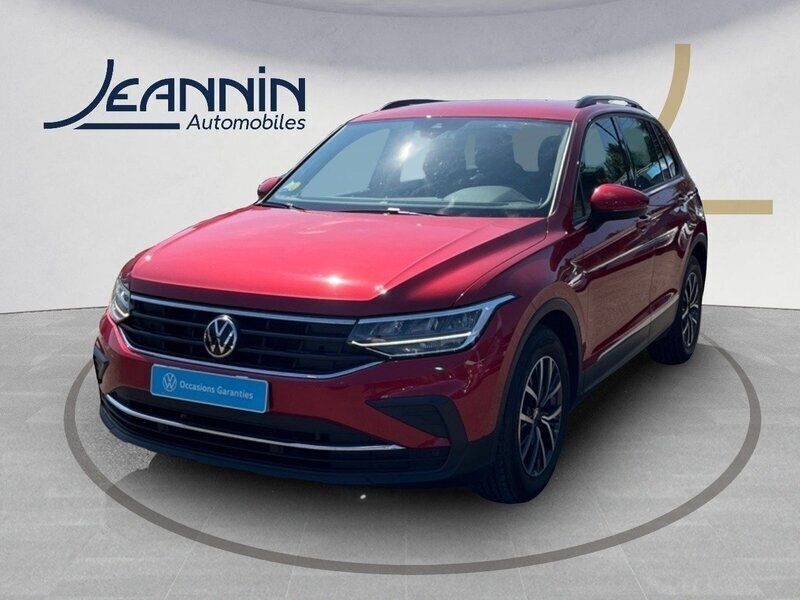 Rouge Utilisé 2021 VW Tiguan Business SUV | 25 490 € (Bon prix) - Image 1/3