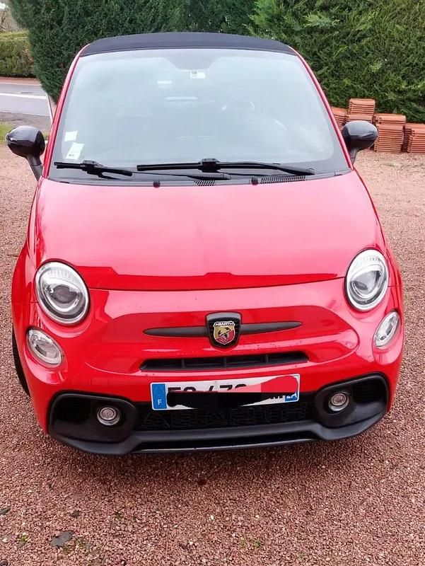 Utilisé 2017 Abarth 595C Competizione Cabriolet | 17 000 € (Prix juste) - Image 1/4