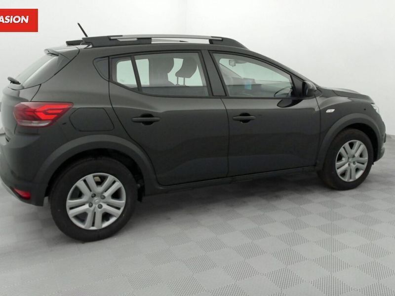 Occasion Dacia Sandero Stepway 92 ch (67 kW) 2022 Gris comete Citadine
