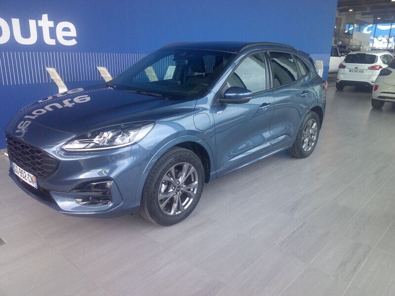 Bleu Utilisé 2023 Ford Kuga ST-Line SUV | 32 900 € (Prix cher) - Image 1/4