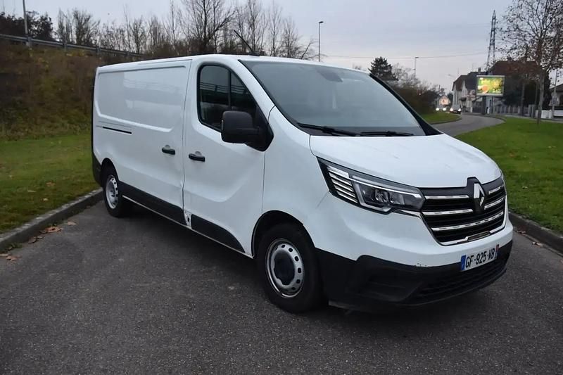 Occasion Renault Trafic 131 ch (96 kW) 2022 Blanc Monospace