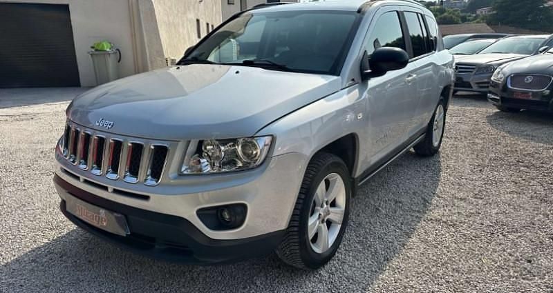 Gris Utilisé 2011 Jeep Compass Sport SUV | 8 500 € - Image 1/4