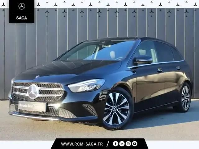 Noir Occasion 2022 Mercedes B160 Style Monospace | 22 900 € - Image 1/4
