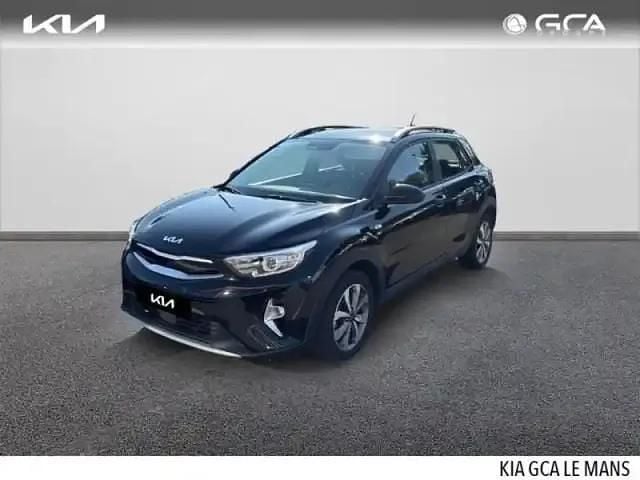 Noir Occasion 2022 Kia Stonic Active SUV | 15 990 € (Prix juste) - Image 1/4