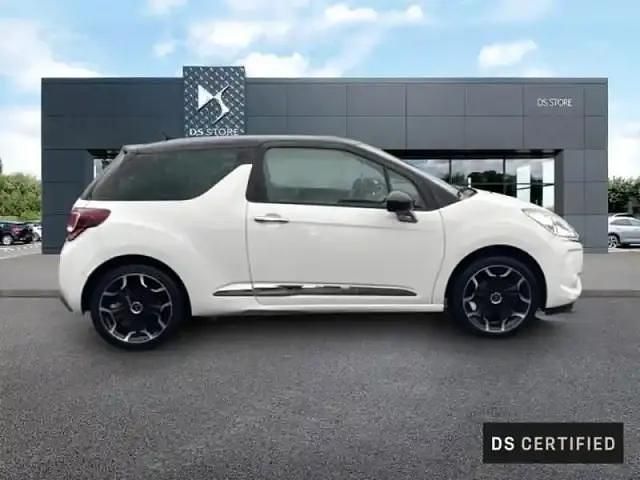 Occasion DS Automobiles DS3 So Chic 110 ch (80 kW) 2018 Blanc banquise (o)  toit noir onyx Berline