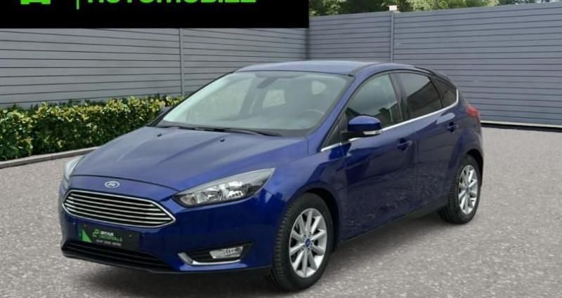 Bleu Utilisé 2015 Ford Focus Titanium Berline | 6 490 € (Super prix) - Image 1/4