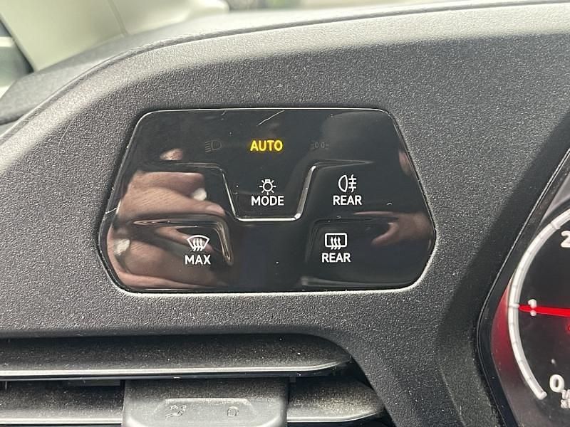 Occasion VW Caddy Business 75 ch (55 kW) 2023 Gris pur Monospace