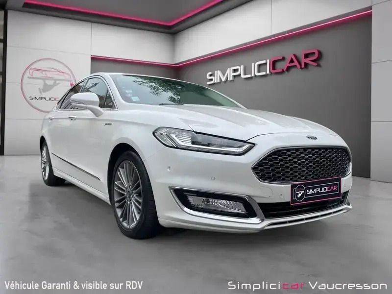 Blanc Utilisé 2018 Ford Mondeo Vignale | 17 490 € - Image 1/4