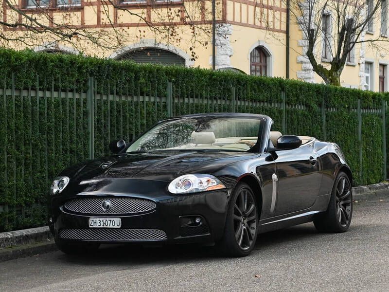 Noir Utilisé 2007 Jaguar XKR Cabriolet | 26 083 € (Super prix) - Image 1/4