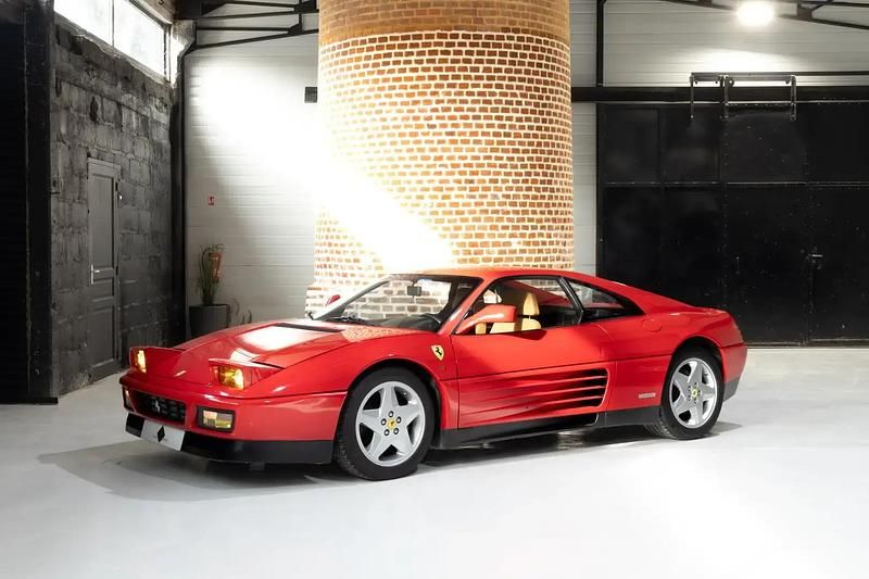 Rouge Occasion 1993 Ferrari 348 Coupé | 67 990 € - Image 1/4