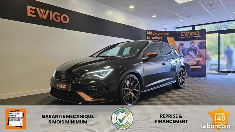 Noir Utilisé 2018 Cupra Leon Berline | 39 990 € - Image 1/4