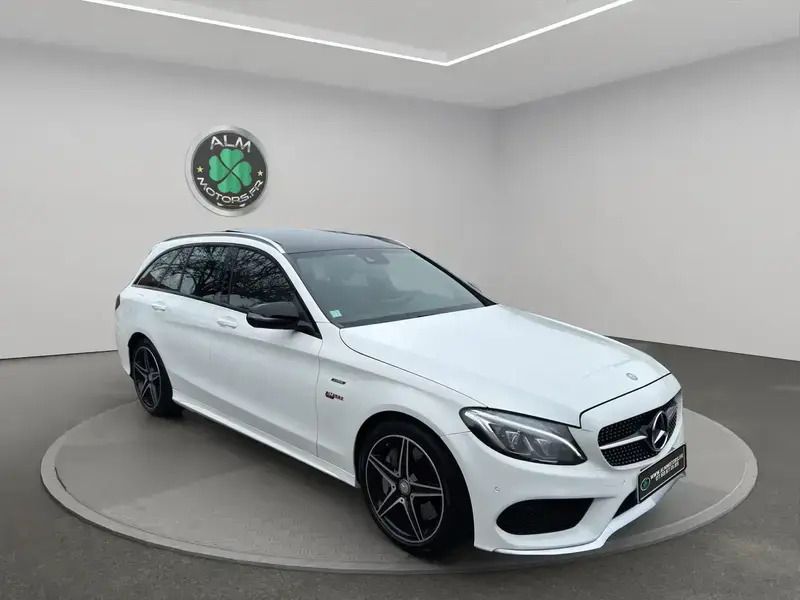 Blanc Utilisé 2017 Mercedes C450 AMG AMG Break | 32 990 € - Image 1/4