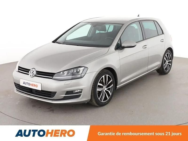 Gris Utilisé 2016 VW Golf VII Allstar Berline | 15 990 € (Prix juste) - Image 1/2