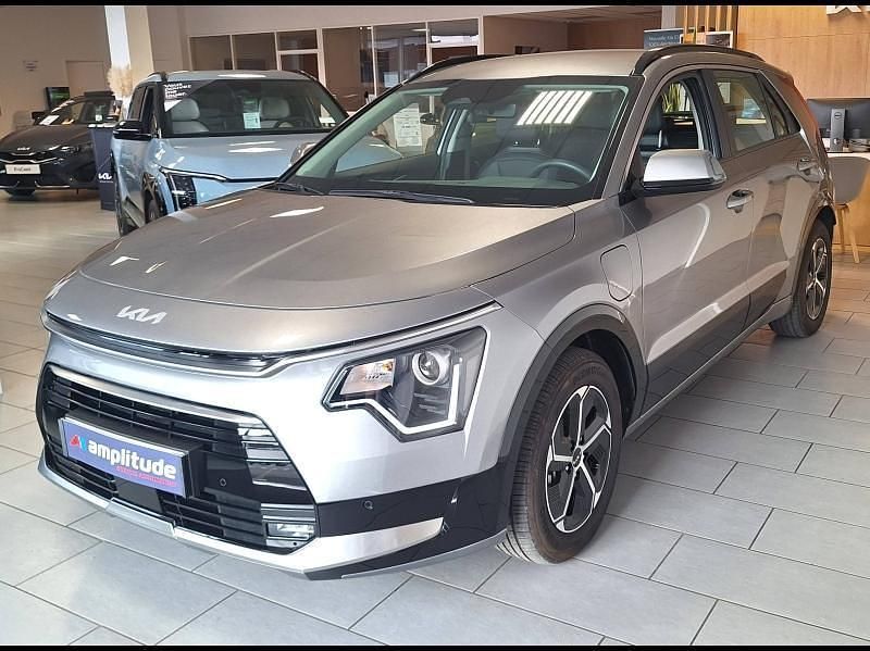 Gris Occasion 2024 Kia Niro Active SUV | 31 979 € (Prix assez cher) - Image 1/4