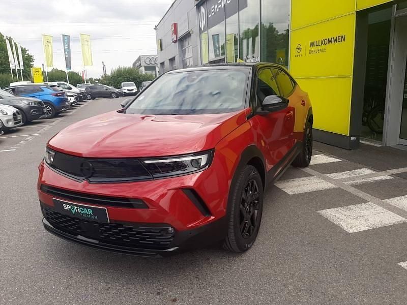 Rouge kosmos/toit noir mã©tal Utilisé 2023 Opel Mokka SUV | 18 889 € (Prix juste) - Image 1/4