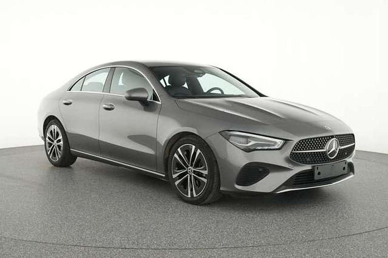 Occasion Mercedes CLA180 Luxury 116 ch (85 kW) 2025 Gris Berline