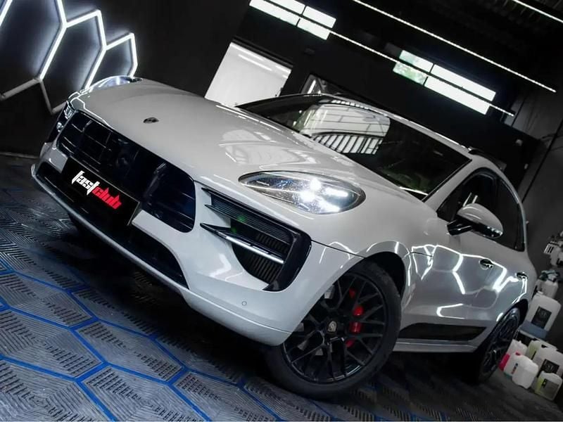 Gris Occasion 2021 Porsche Macan GTS SUV | 64 990 € (Prix juste) - Image 1/4