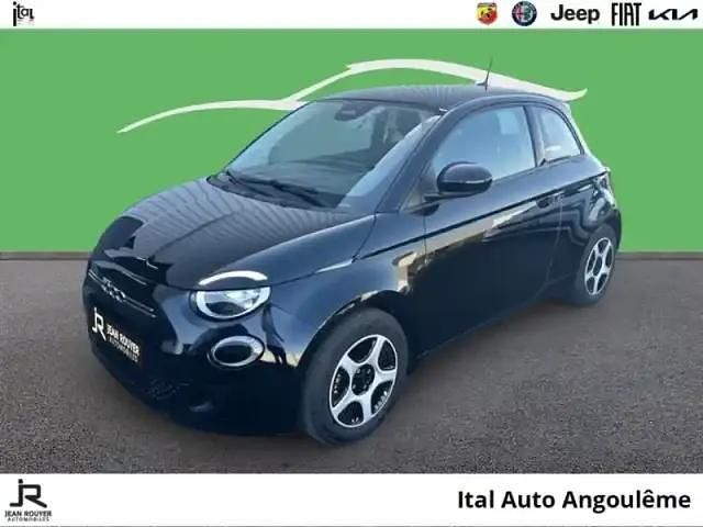 Noir Occasion 2022 Fiat 500e Passion Berline | 18 340 € (Bon prix) - Image 1/4
