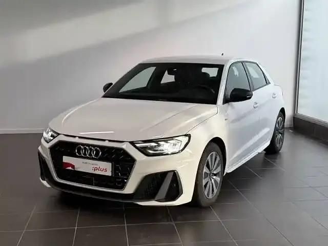 Occasion Audi A1 Sportback S-Line 116 ch (85 kW) 2024 Blanc cortina Citadine