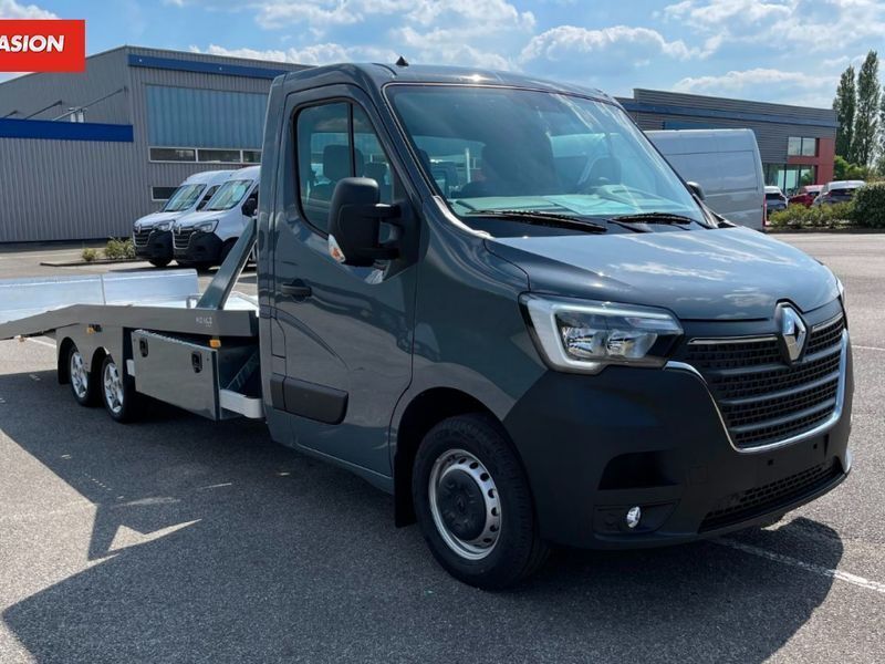 Gris Utilisé 2021 Renault Master SE Van | 64 560 € - Image 1/4