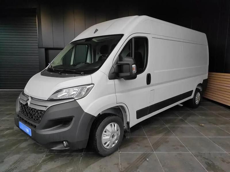 Blanc Utilisé 2022 Citroën Jumper Monospace | 36 990 € - Image 1/4