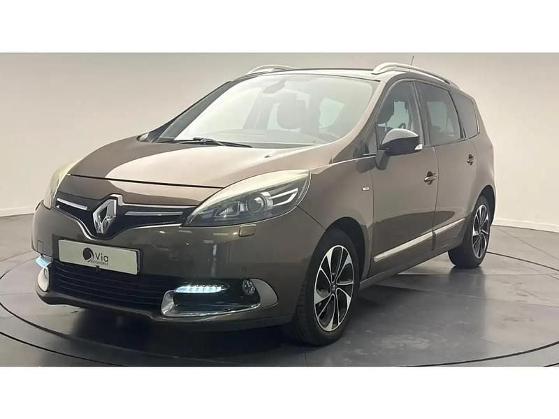 Brun Utilisé 2015 Renault Grand Scénic III Bose Edition Monospace | 8 990 € (Prix juste) - Image 1/4