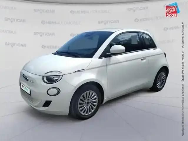 Blanc Utilisé 2023 Fiat 500e Action Citadine | 10 999 € (Super prix) - Image 1/4