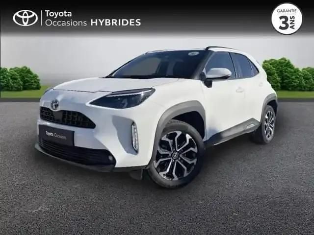 Blanc Utilisé 2023 Toyota Yaris Hybrid Design SUV | 22 490 € (Prix juste) - Image 1/4