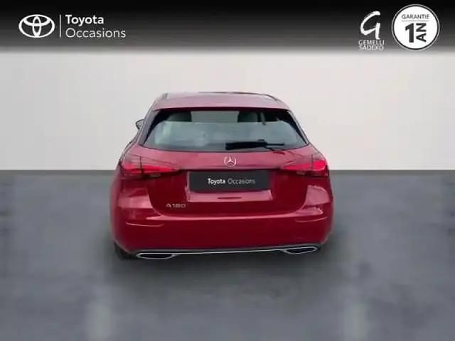 Occasion Mercedes A180 Progressive 137 ch (100 kW) 2023 Rouge patagonie métallisé manufaktur Berline