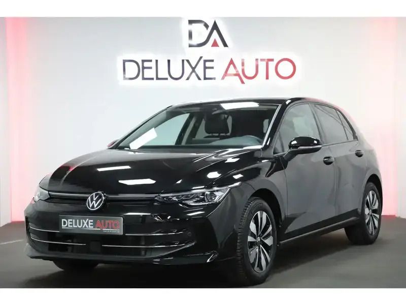 Noir Utilisé 2024 VW Golf VIII Life Berline | 23 990 € (Prix juste) - Image 1/4