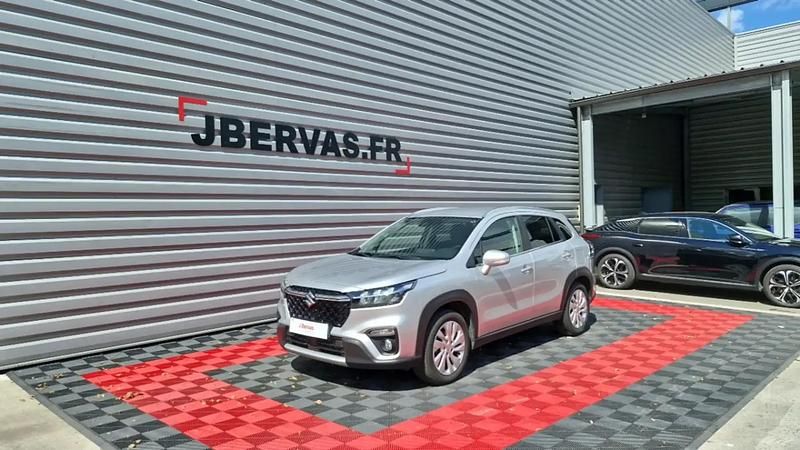 Utilisé 2023 Suzuki SX4 S-Cross SUV | 19 690 € (Prix juste) - Image 1/4
