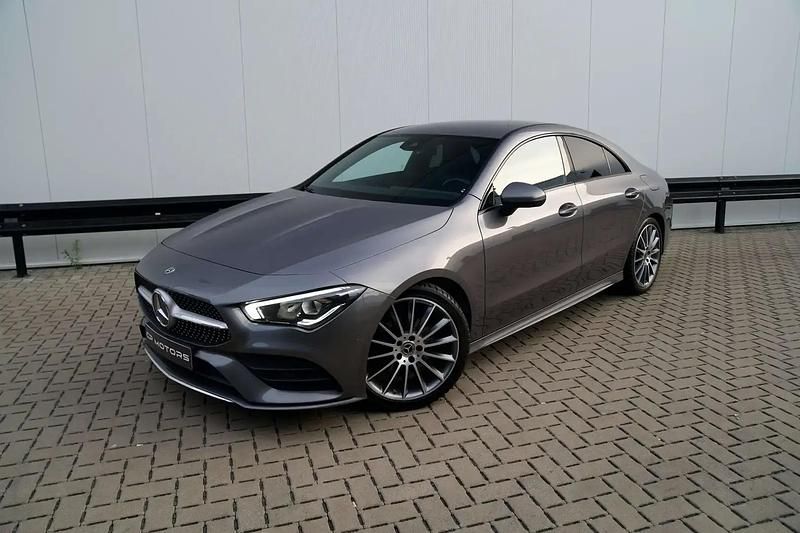 Gris Utilisé 2020 Mercedes CLA180 AMG Berline | 28 995 € (Prix juste) - Image 1/4