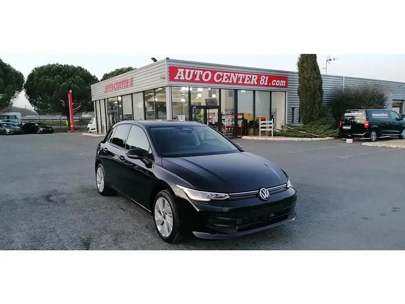 Noir Nouvelle 2025 VW Golf Life Berline | 28 950 € (Bon prix) - Image 1/4