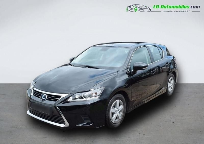Utilisé 2017 Lexus CT200h Berline | 20 900 € (Prix juste) - Image 1/4