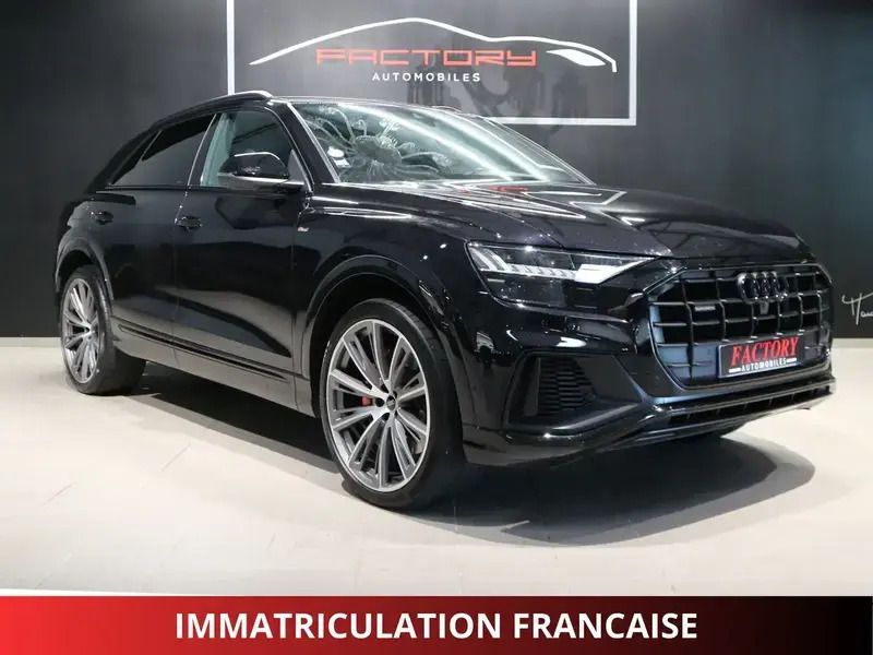 Noir Occasion 2021 Audi Q8 Competition SUV | 74 900 € (Prix assez cher) - Image 1/4