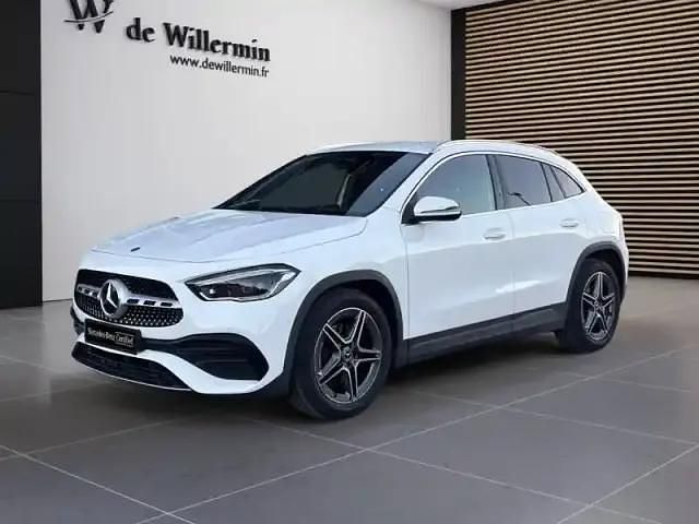 Blanc Utilisé 2021 Mercedes GLA200 SUV | 33 900 € (Prix juste) - Image 1/4
