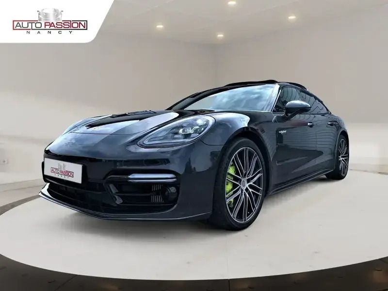 Gris Utilisé 2018 Porsche Panamera 4 Sport Turismo Berline | 79 971 € (Prix assez cher) - Image 1/4