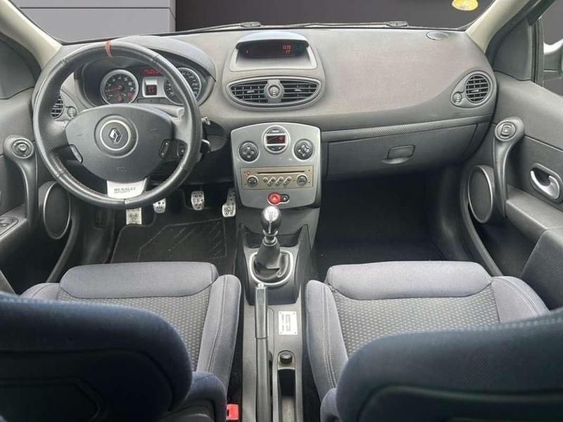 Occasion Renault Clio II 197 ch (144 kW) 2008 Gris Citadine